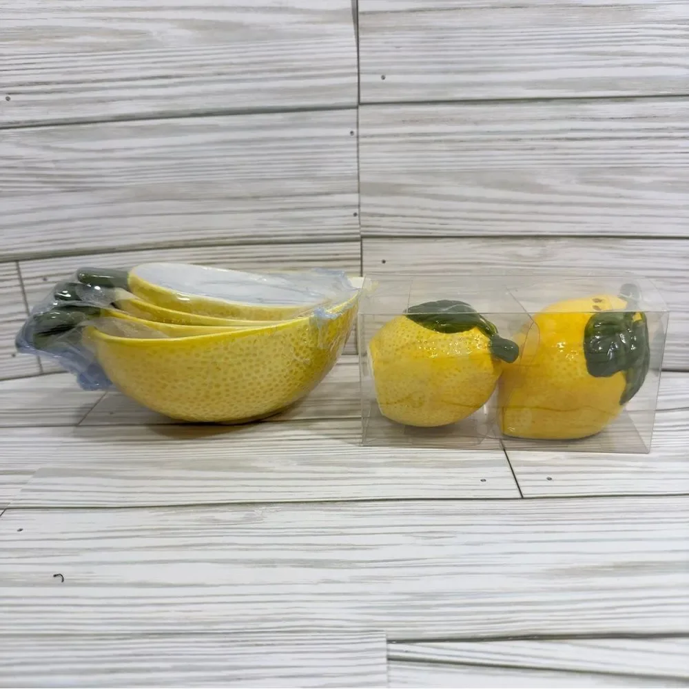 NWT 4 LEMON MEASURING CUPS AND SALT & PEPPER CERAMIC SHAKER SET‎